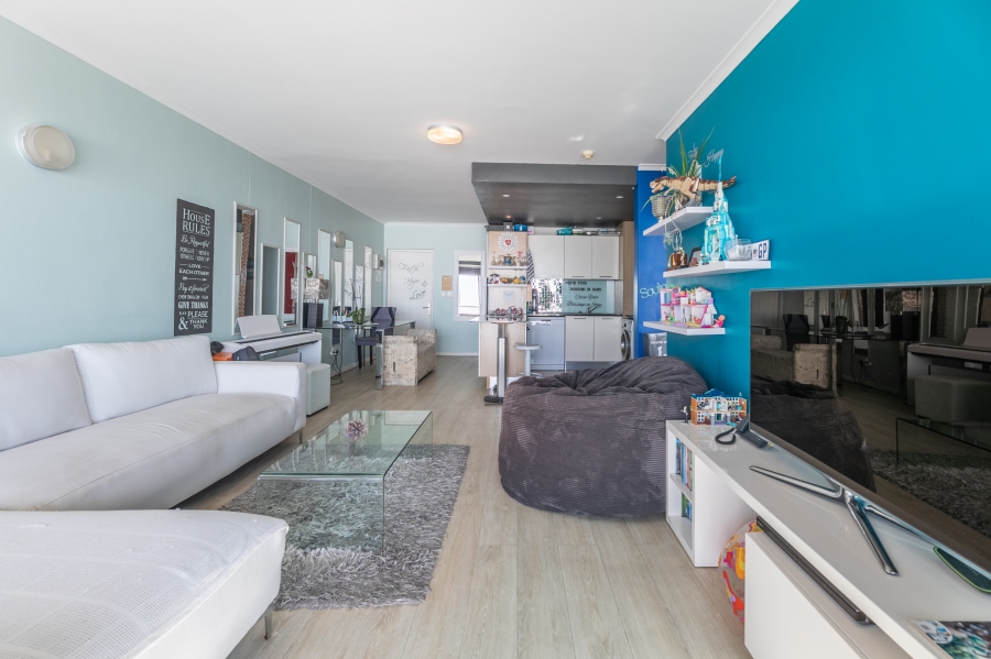 3 Bedroom Property for Sale in Waves Edge Western Cape